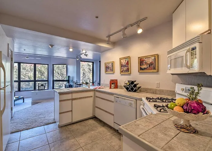 Private Patio & Red Rock Views: Apt! Apartment