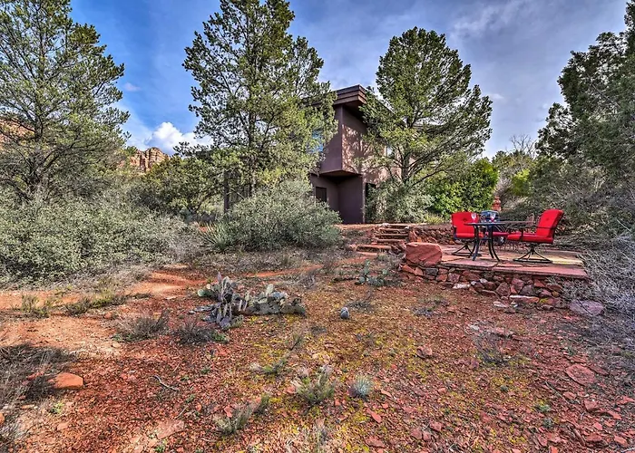 Private Patio & Red Rock Views: Apt! Sedona