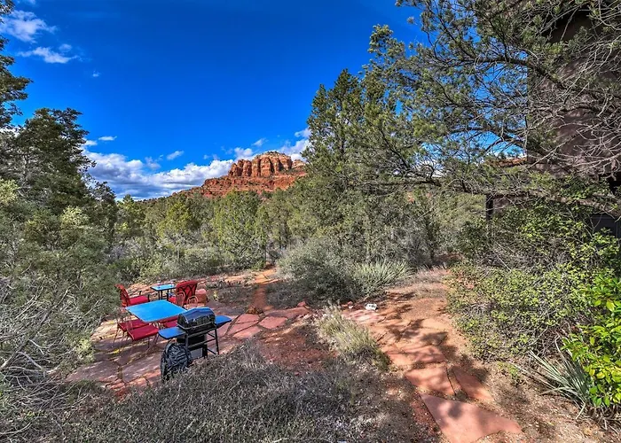 Private Patio & Red Rock Views: Apt! *