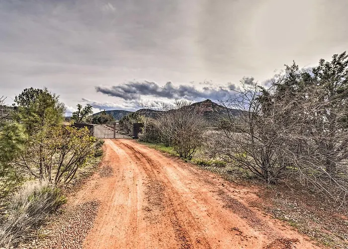 Private Patio & Red Rock Views: Apt! * Sedona
